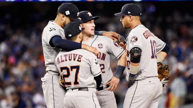 houston-astros-reiter-lead.jpg